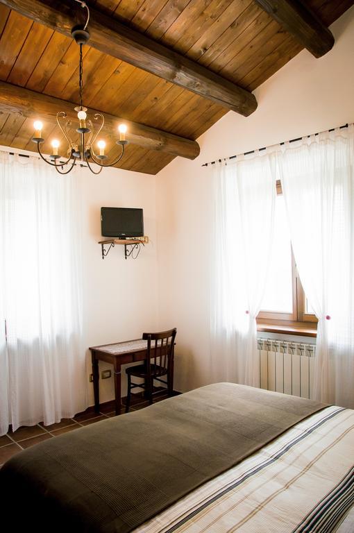 Bed and Breakfast La Finestra Sul Conero Кастельфидардо Номер фото