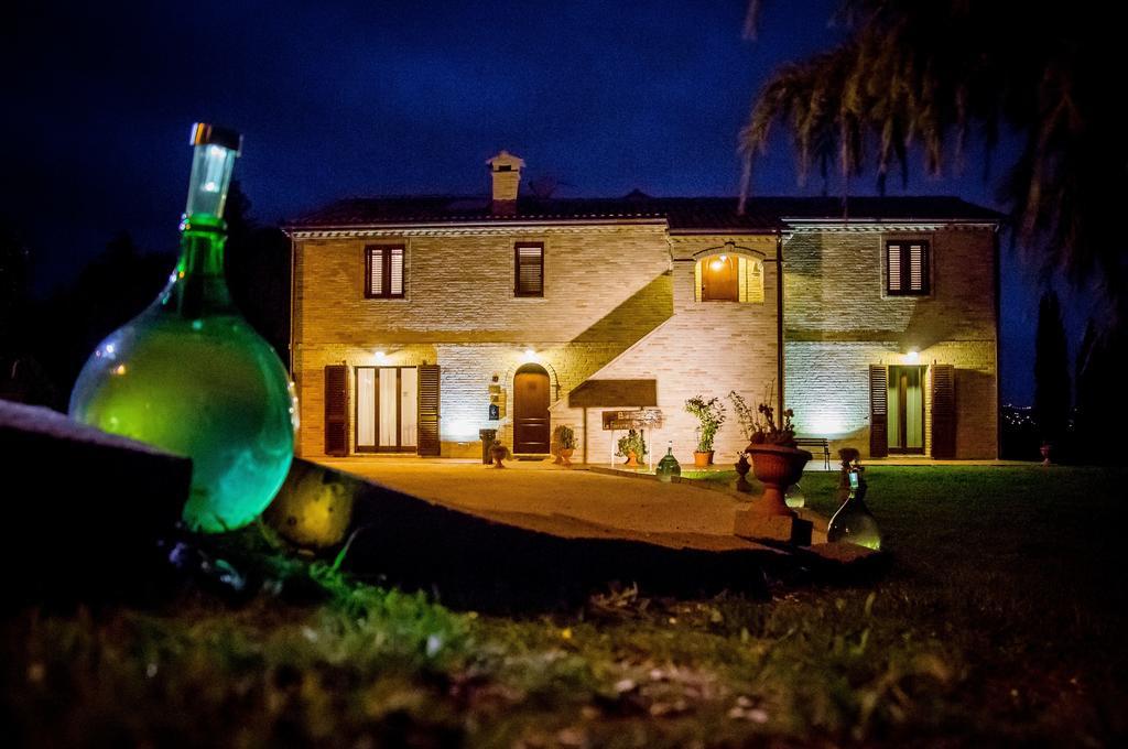 Bed and Breakfast La Finestra Sul Conero Кастельфидардо Экстерьер фото
