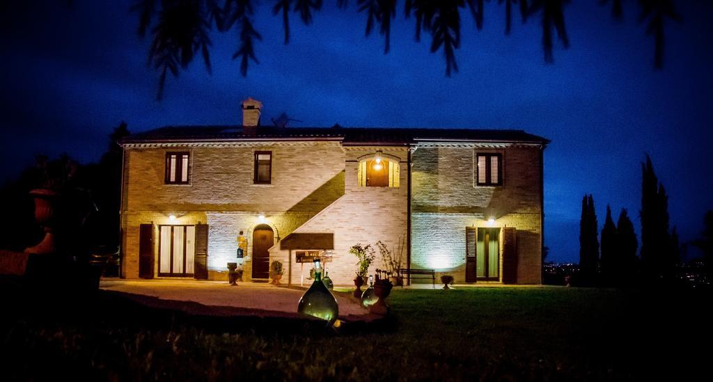Bed and Breakfast La Finestra Sul Conero Кастельфидардо Экстерьер фото